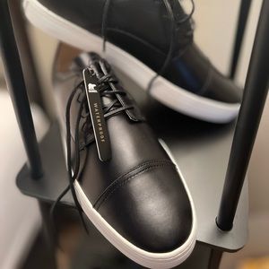 Men’s Sorel Caribou Mod Cap Toe WP - Size 13. Brand new, tags/box, never worn.